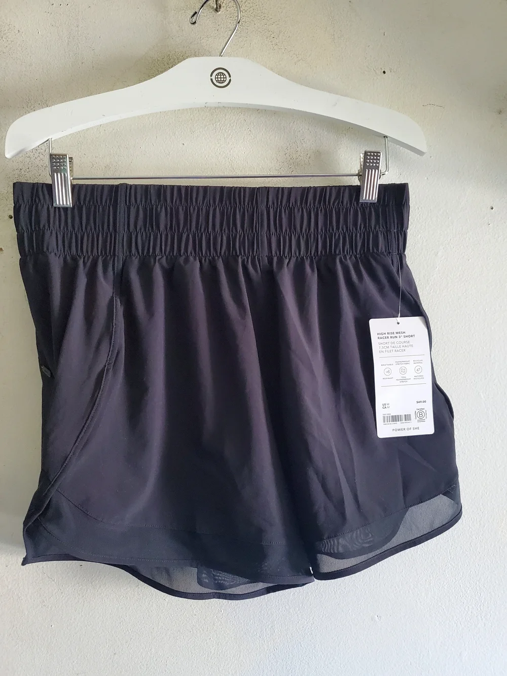 Athleta High Rise Mesh Short Racer Run 3" Short Size Medium. - Picture 2 of 6